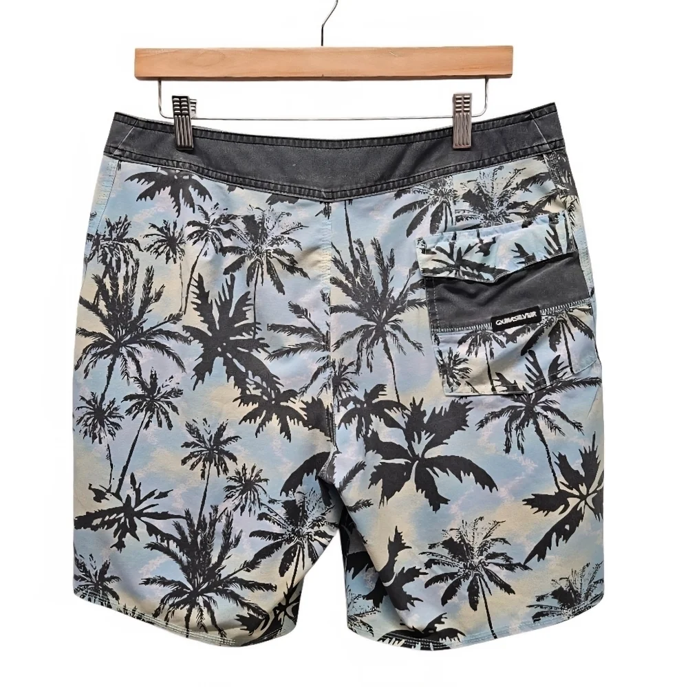 0057 Quiksilver Men's  Surfsilk Washed Palm Tree Board Shorts Swim Trunks Y2k 32